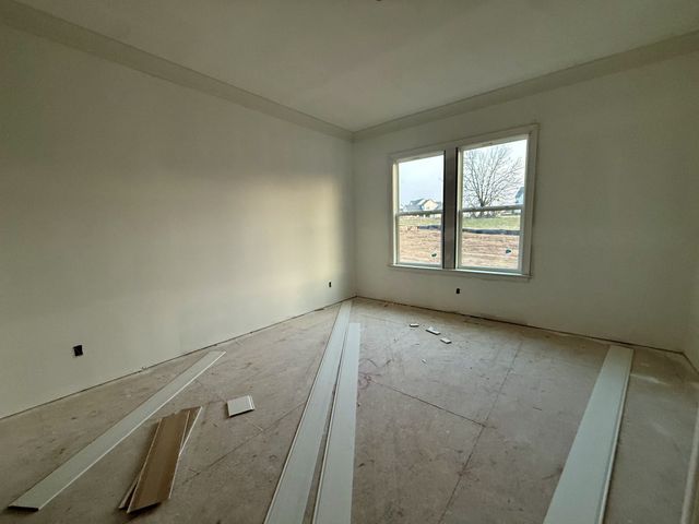 5705 Nola Dr, Arrington, TN 37014