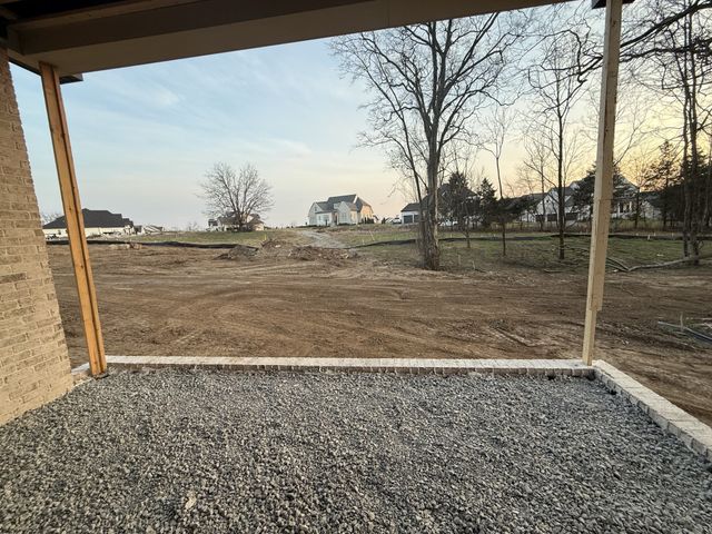 5705 Nola Dr, Arrington, TN 37014