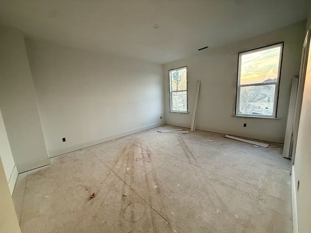 5705 Nola Dr, Arrington, TN 37014