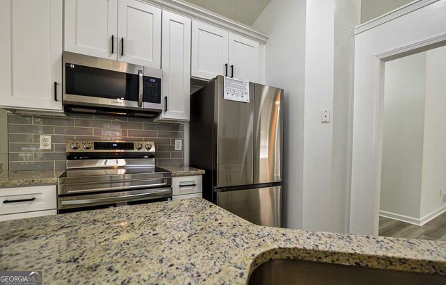 515 ALLENS LANDING Court, Lawrenceville, GA 30045