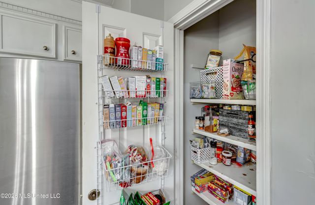 922 S College Street, Brandon, MS 39042