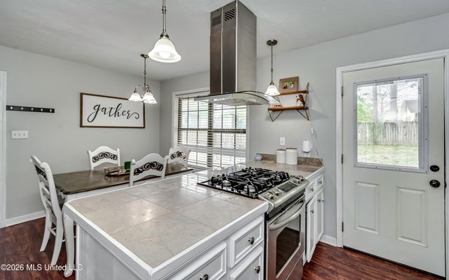 922 S College Street, Brandon, MS 39042