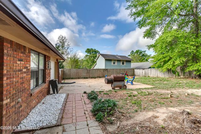 922 S College Street, Brandon, MS 39042