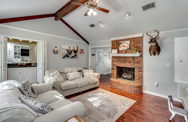 922 S College Street, Brandon, MS 39042