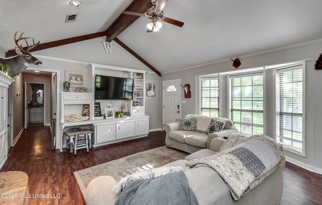 922 S College Street, Brandon, MS 39042