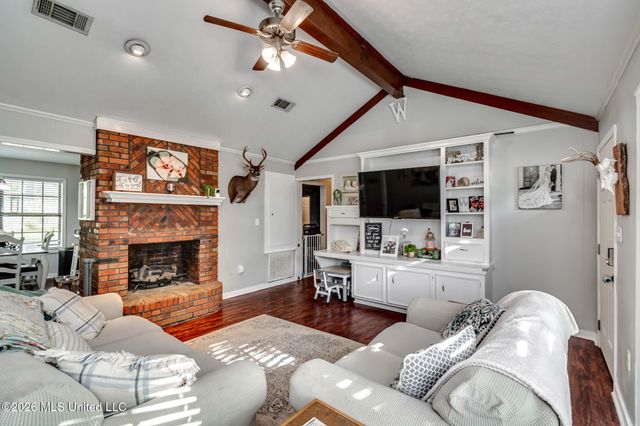 922 S College Street, Brandon, MS 39042