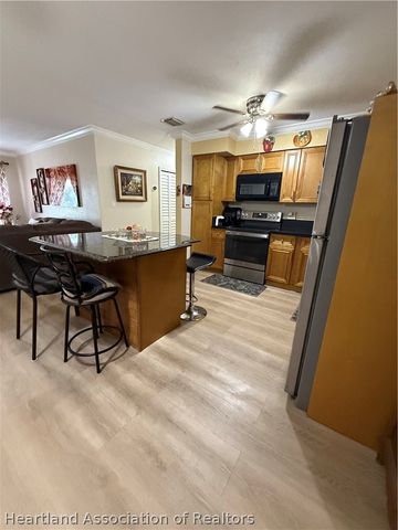 105 WIGGINS Avenue, Avon Park, FL 33825