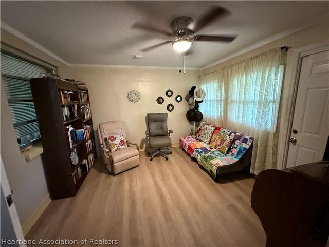105 WIGGINS Avenue, Avon Park, FL 33825