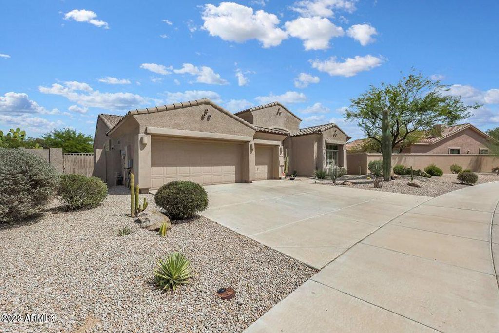 9773 S 183rd Drive, Goodyear, AZ 85338