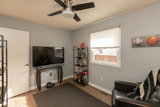 11 Eastern Avenue, Brownsburg, IN 46112