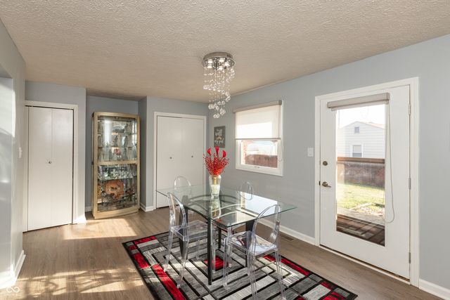11 Eastern Avenue, Brownsburg, IN 46112