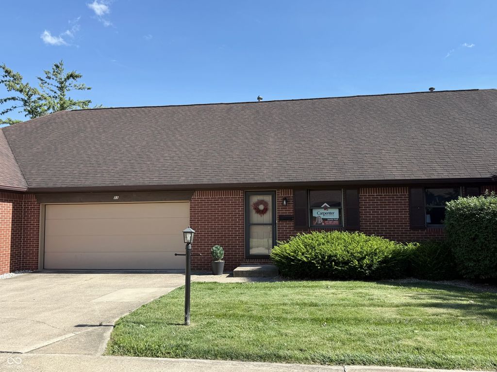 11 Eastern Avenue, Brownsburg, IN 46112
