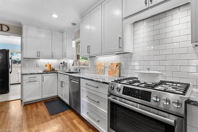 544 Woodvale Drive, Greensboro, NC 27410