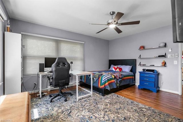 544 Woodvale Drive, Greensboro, NC 27410