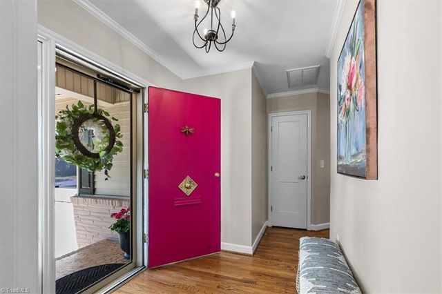 544 Woodvale Drive, Greensboro, NC 27410