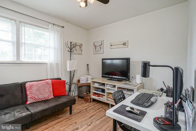 514 BUCKINGHAM DR, Sewell, NJ 08080