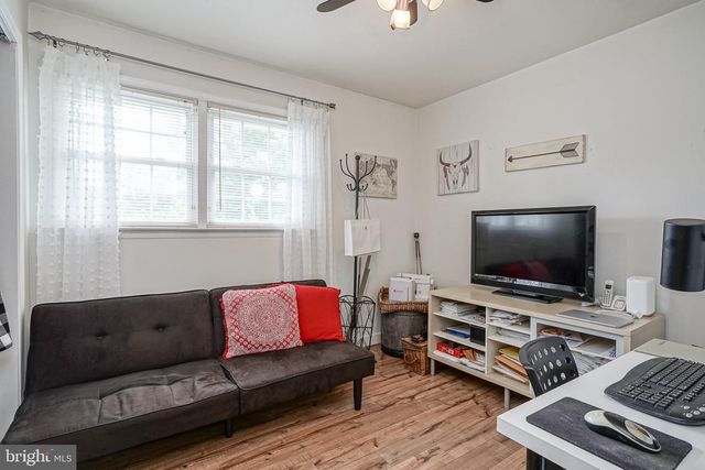 514 BUCKINGHAM DR, Sewell, NJ 08080