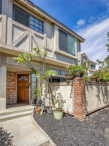 7100 Balboa Boulevard 805, Lake Balboa, CA 91406