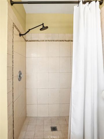 7100 Balboa Boulevard 805, Lake Balboa, CA 91406