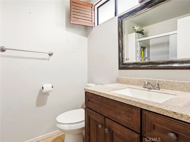 7100 Balboa Boulevard 805, Lake Balboa, CA 91406