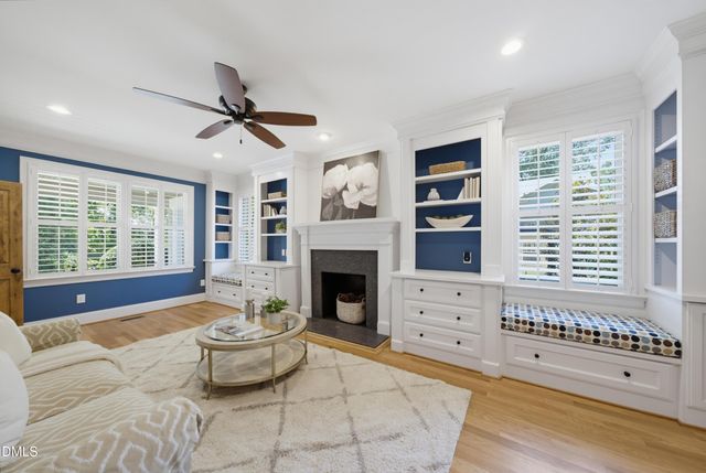 2011 Stone Street, Raleigh, NC 27608