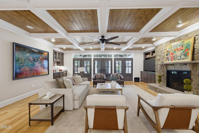 2011 Stone Street, Raleigh, NC 27608