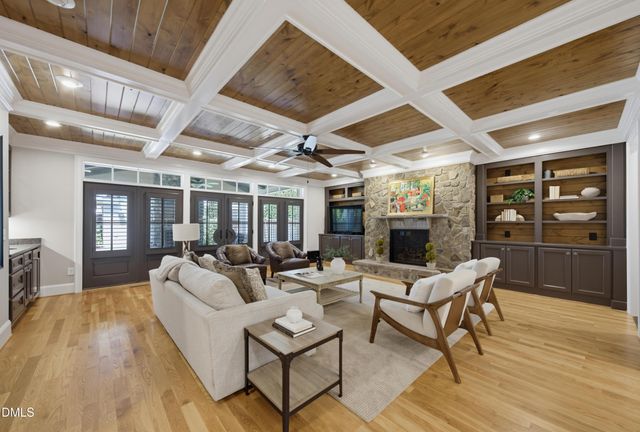 2011 Stone Street, Raleigh, NC 27608