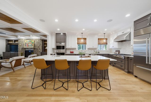 2011 Stone Street, Raleigh, NC 27608