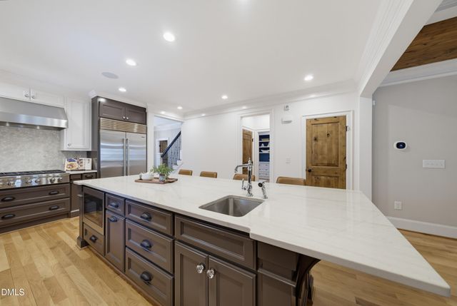 2011 Stone Street, Raleigh, NC 27608