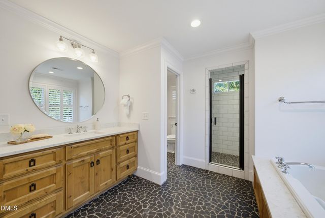 2011 Stone Street, Raleigh, NC 27608