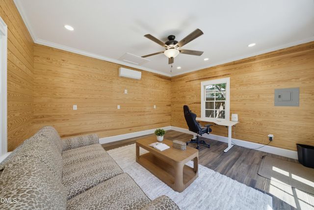 2011 Stone Street, Raleigh, NC 27608