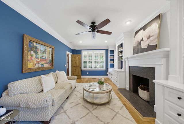 2011 Stone Street, Raleigh, NC 27608
