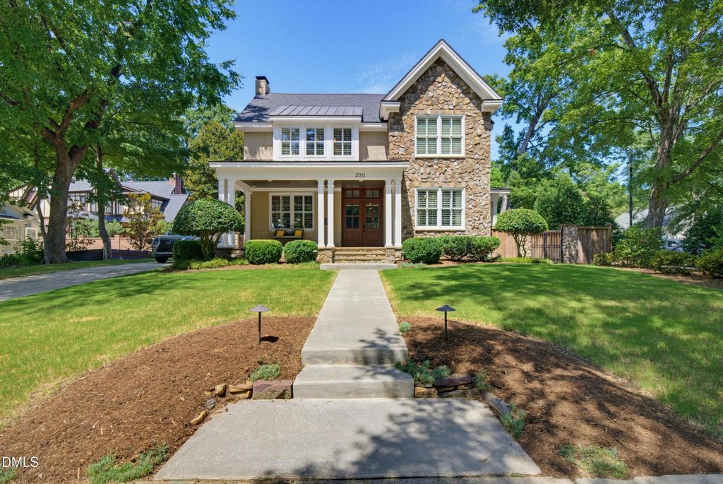 2011 Stone Street, Raleigh, NC 27608