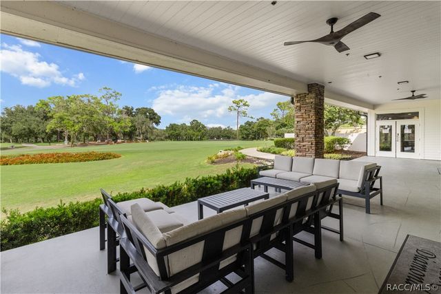 3541 N Pine Valley Loop, Lecanto, FL 34461