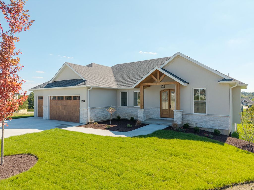 5402 WILD HORSE CT, Columbia, MO 65201