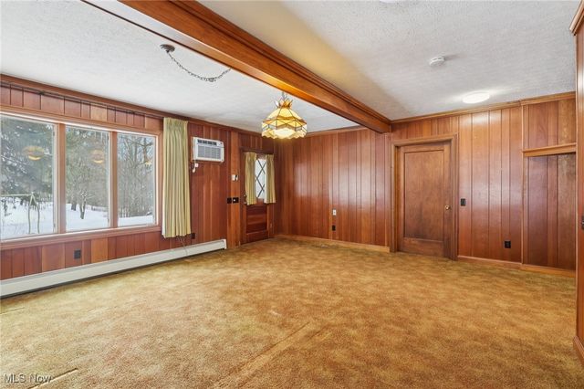 3582 Greenwich Road, Norton, OH 44203