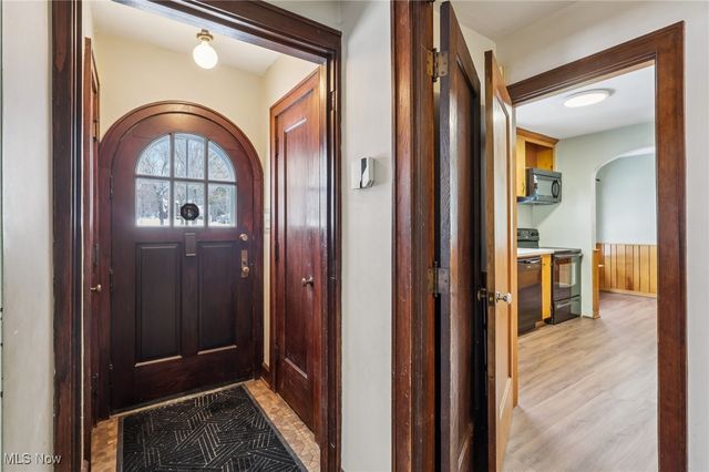 3582 Greenwich Road, Norton, OH 44203