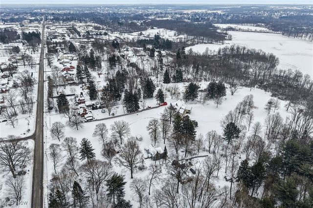 3582 Greenwich Road, Norton, OH 44203