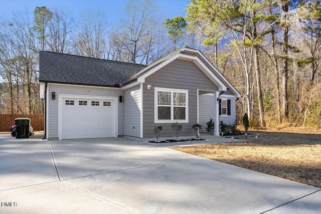 11 Korea Street, Franklinton, NC 27525