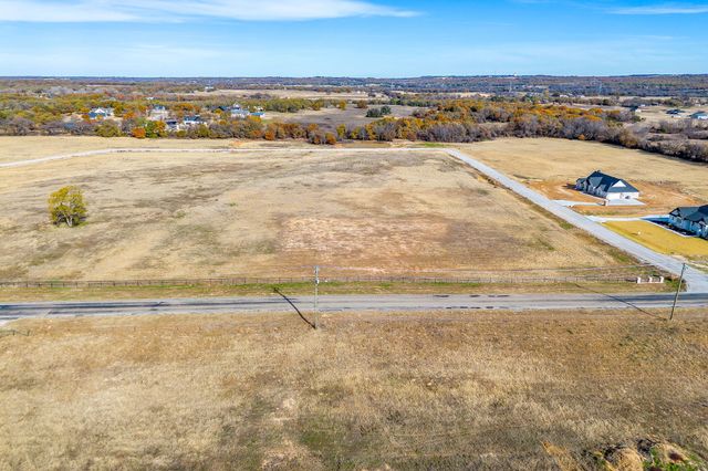 201 Sweetgrass Drive, Poolville, TX 76487