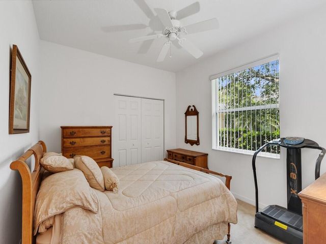 3830 Nags Head Place SW, Vero Beach, FL 32968