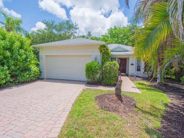 3830 Nags Head Place SW, Vero Beach, FL 32968