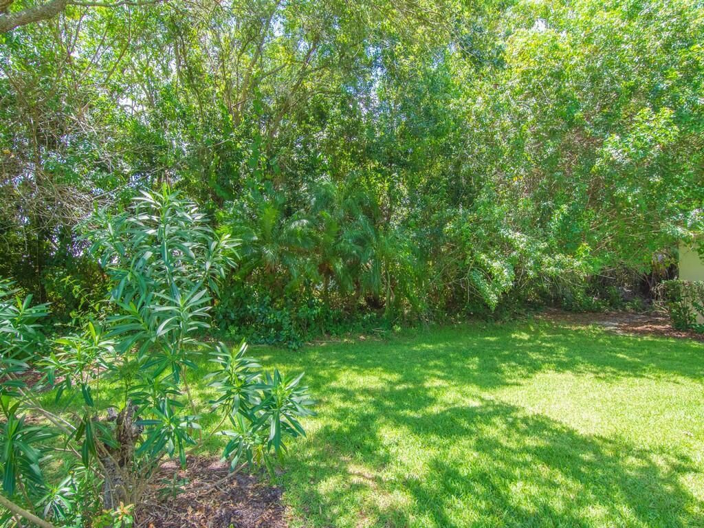 Image 30 of property listing at 3830 Nags Head Place SW, Vero Beach, FL 32968