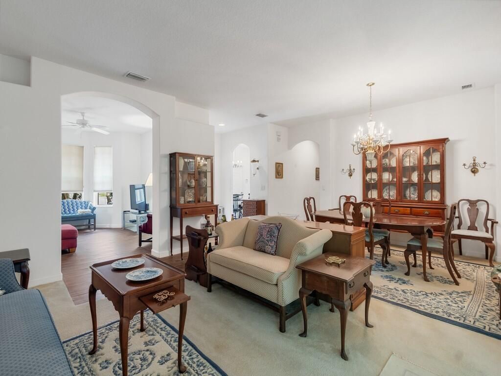 Image 7 of property listing at 3830 Nags Head Place SW, Vero Beach, FL 32968