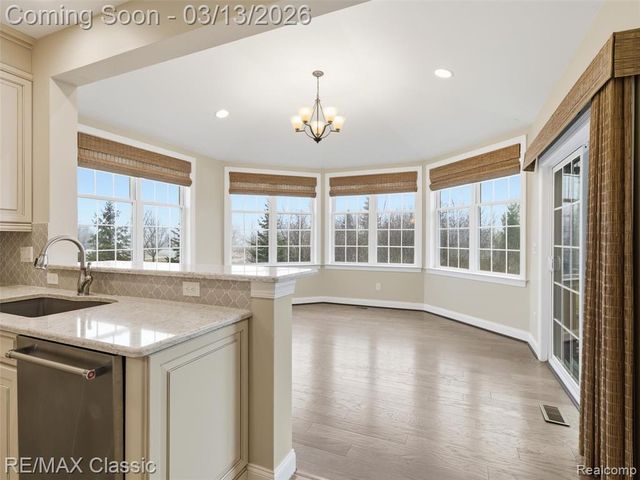 50735 Denali Court, Novi, MI 48374