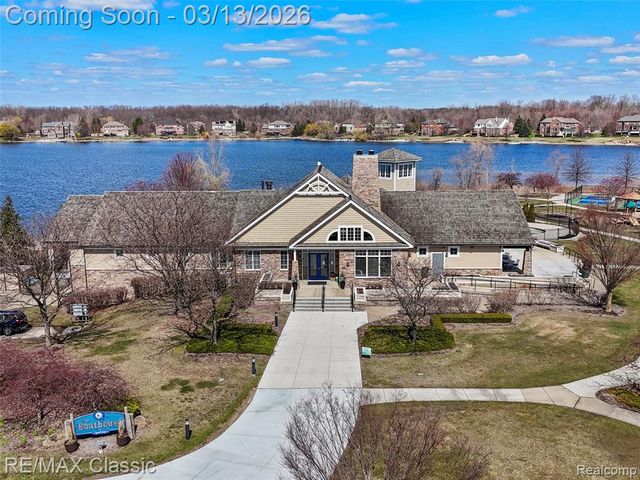 50735 Denali Court, Novi, MI 48374