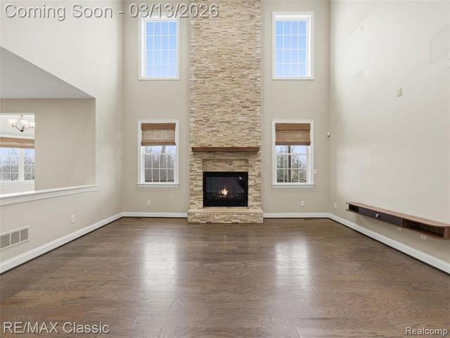 50735 Denali Court, Novi, MI 48374