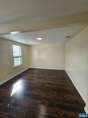 240 Copeland Avenue 2, Lyndhurst, NJ 07071