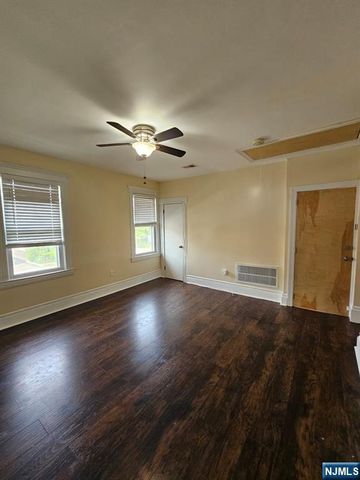 240 Copeland Avenue 2, Lyndhurst, NJ 07071