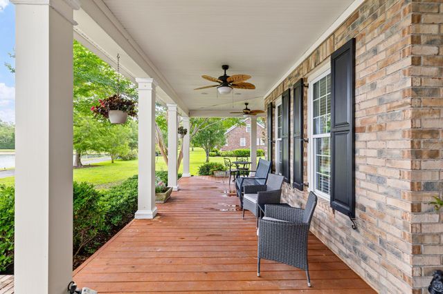 5259 Angelica Circle, Awendaw, SC 29429